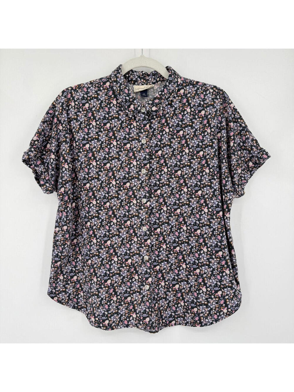 Women's Universal Thread Grayish Purple Floral Button Front Top Medium